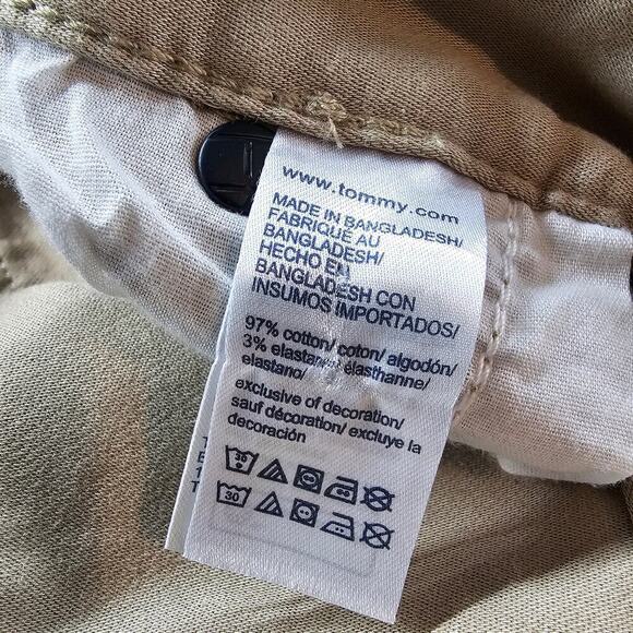 Tommy Hilfiger Pants Mens Size 40X30 Tan Trousers Preppy Academia Khakis Resort - Picture 9 of 9